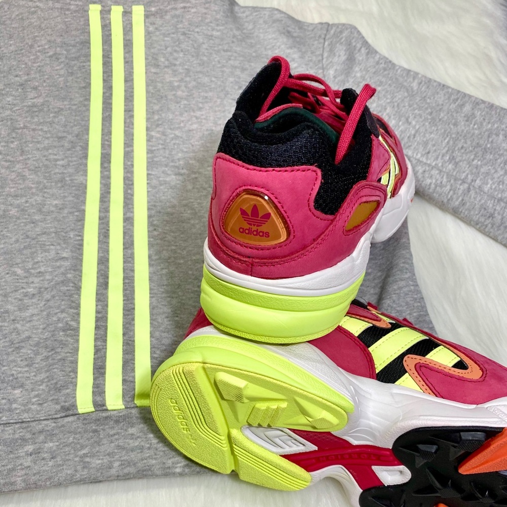 Womens Adidas Sneakers Shoes Yung 96 Neon Black - Picture 12 of 12